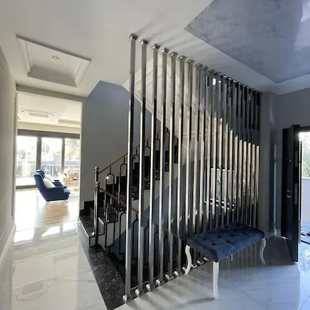 Вилла Melisa Luxury Дешемеалты